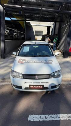 FIAT PALIO 1.0 MPI FIRE CELEBRATION 8V FLEX 4P MANUAL FIAT PALIO 1.0 MPI FIRE CELEBRATION 8V FLEX 4P MANUAL
